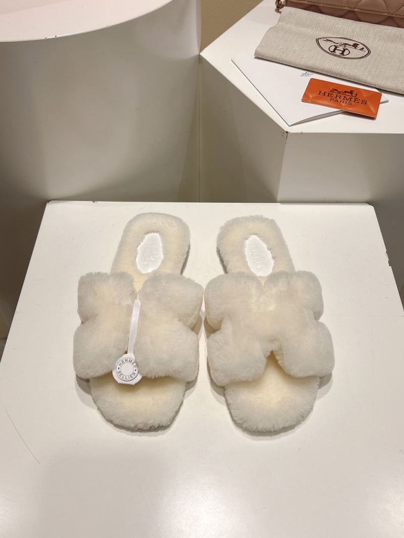 Hermes Slippers